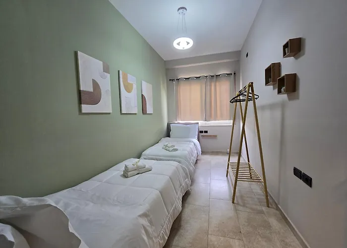 Urban Oasis Apartament *