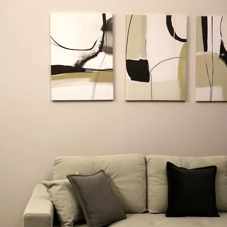 Urban Oasis Apartment *
