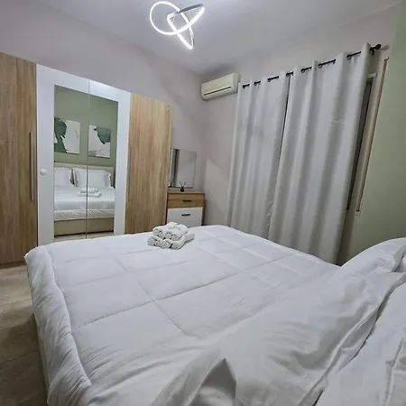 Urban Oasis Апартаменты Тирана