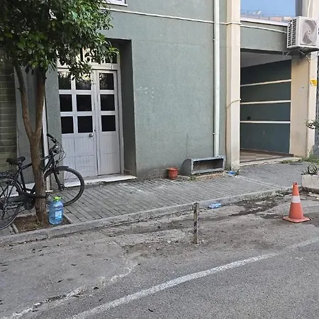 Urban Oasis Тирана